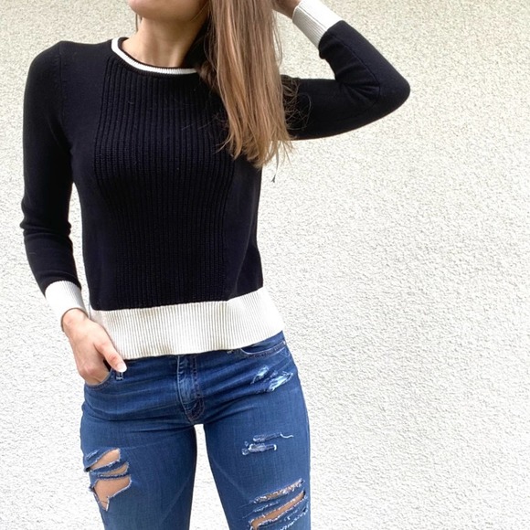 1901 Sweaters - 1901 dual color crew neck sweater small